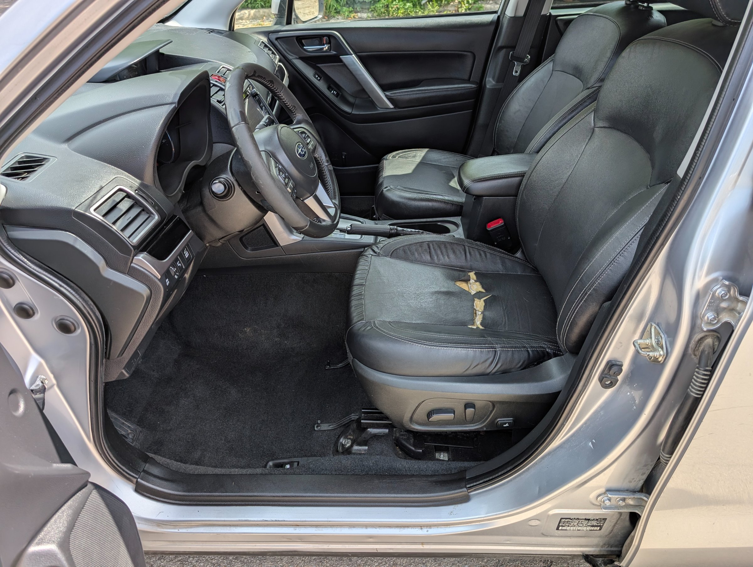 2018 Subaru Forester 2.5I Limited Silver — view 15