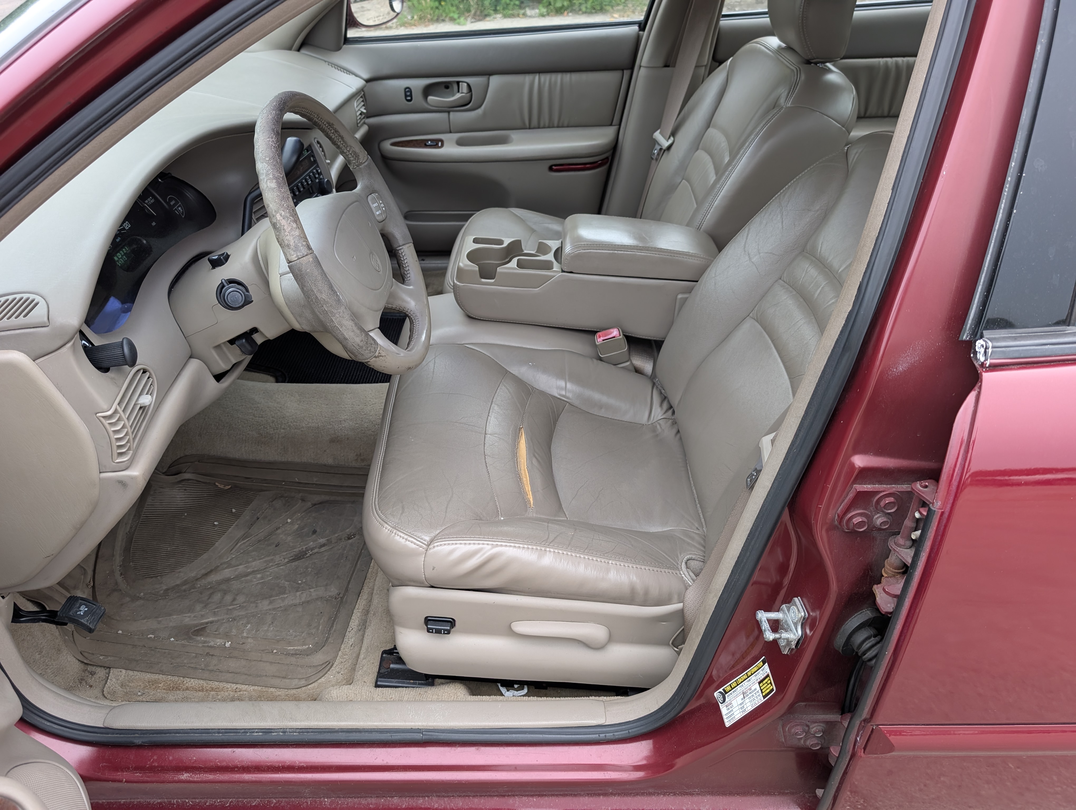 2005 Buick Century  Burgundy — view 11