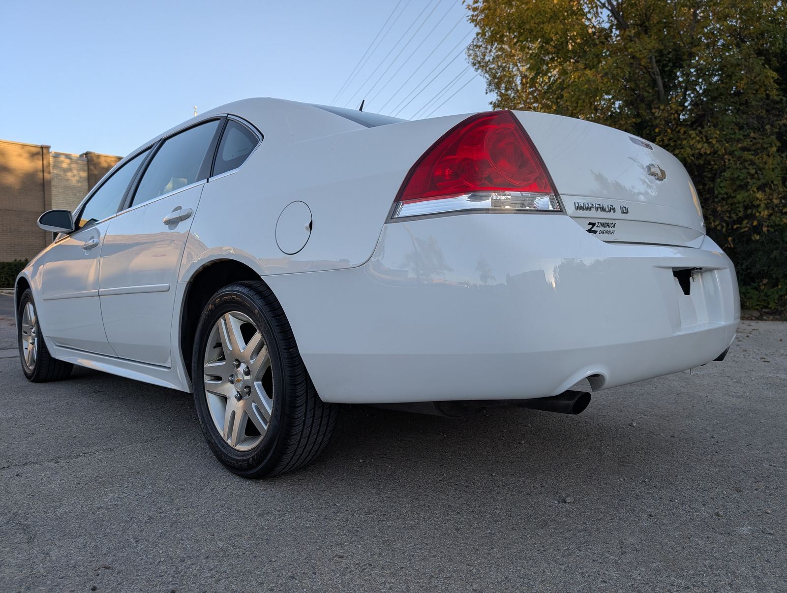 2016 Chevrolet Impala Limited LT White — view 4