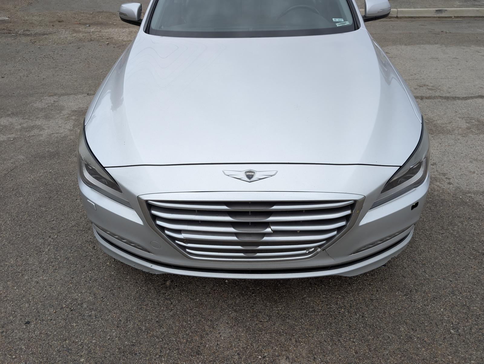 2016 Hyundai Genesis Base Silver — view 12