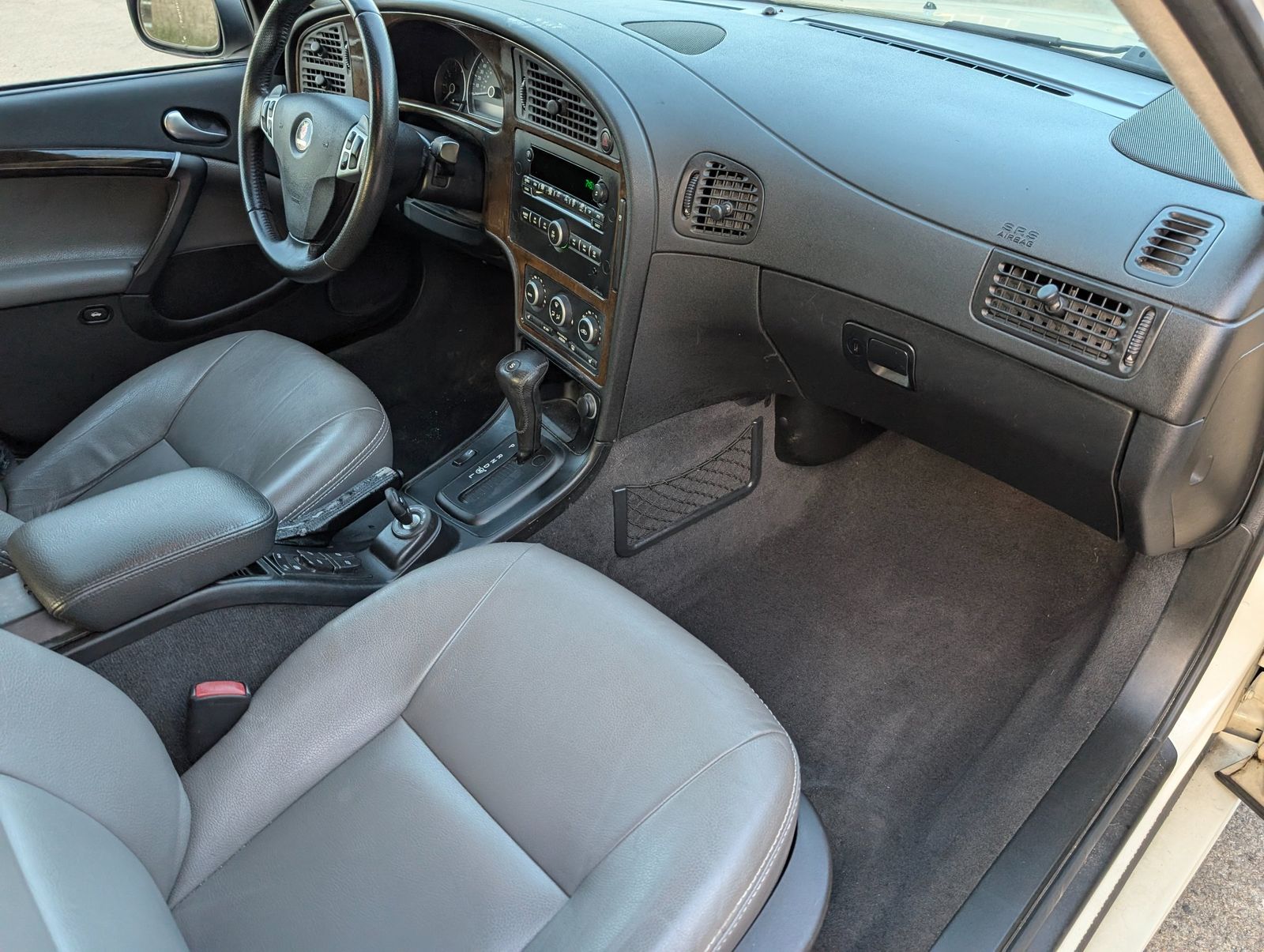 2006 Saab 9-5 Base White — view 16