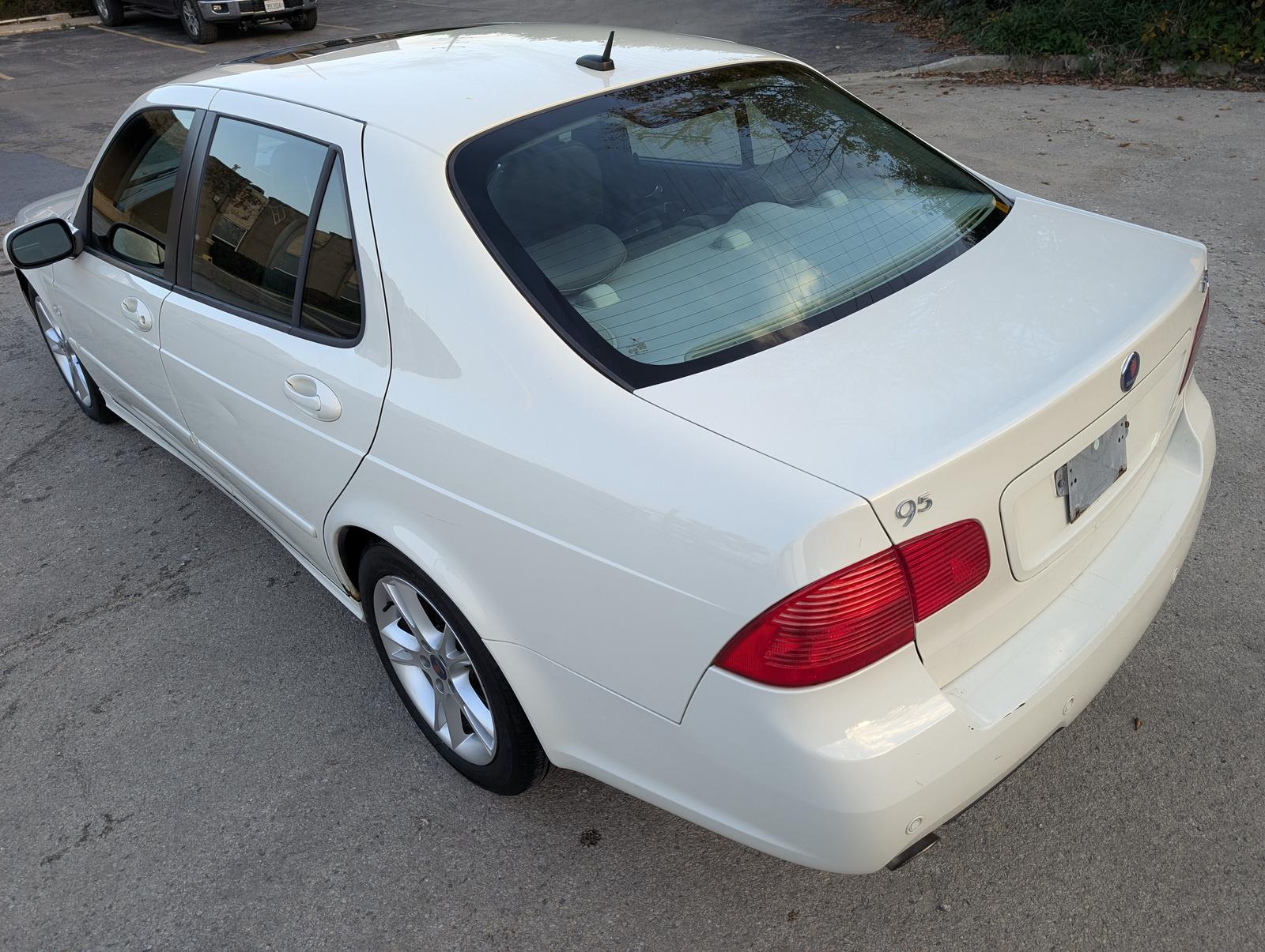 2006 Saab 9-5 Base White — view 5