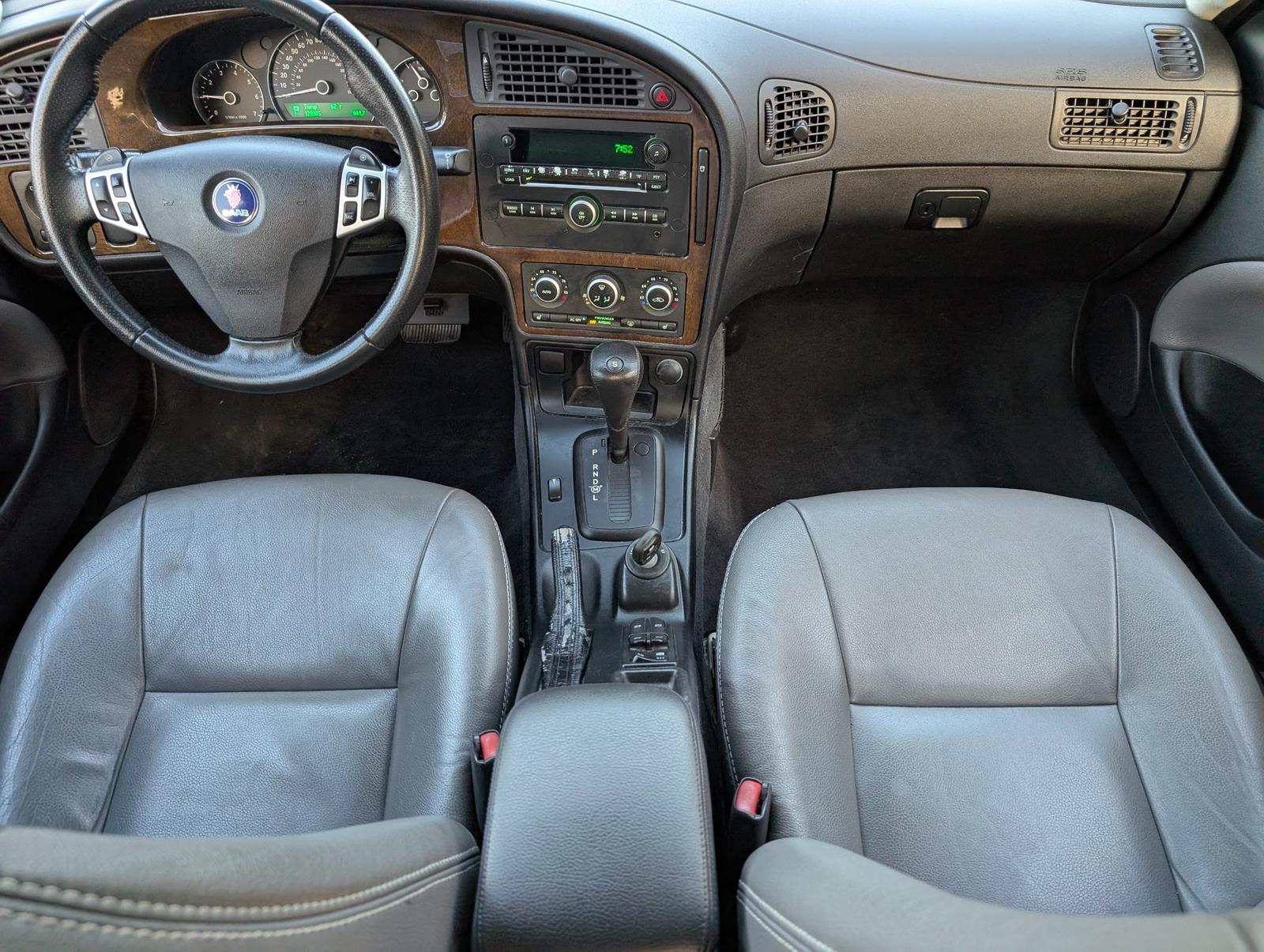2006 Saab 9-5 Base White — view 22