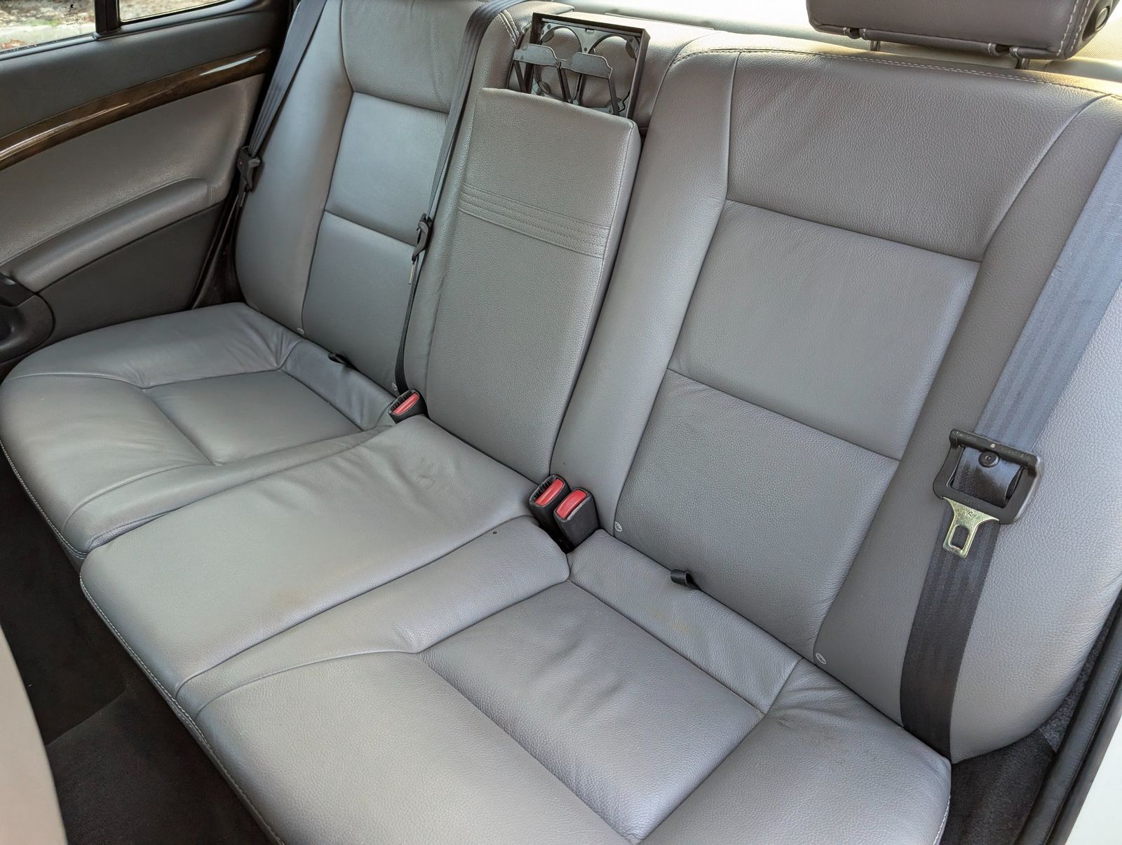 2006 Saab 9-5 Base White — view 15