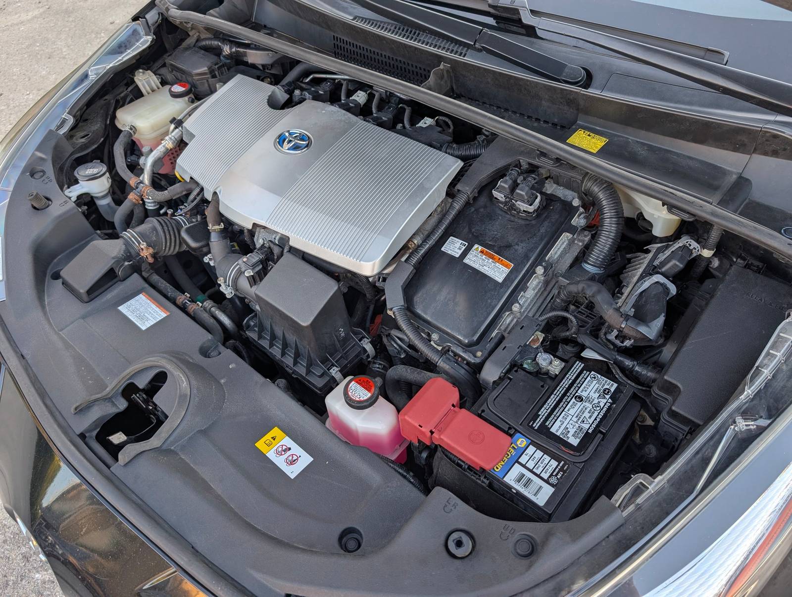 2016 Toyota Prius Two Eco Black — view 24