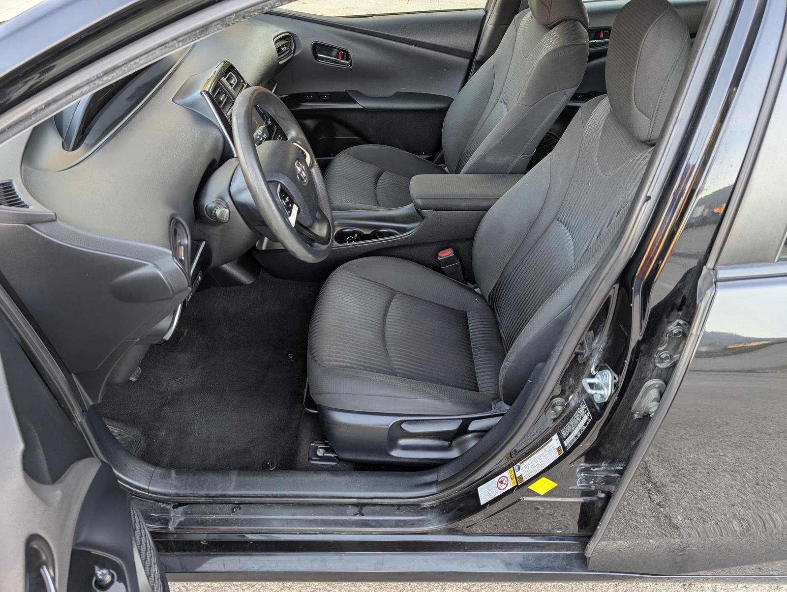 2016 Toyota Prius Two Eco Black — view 14