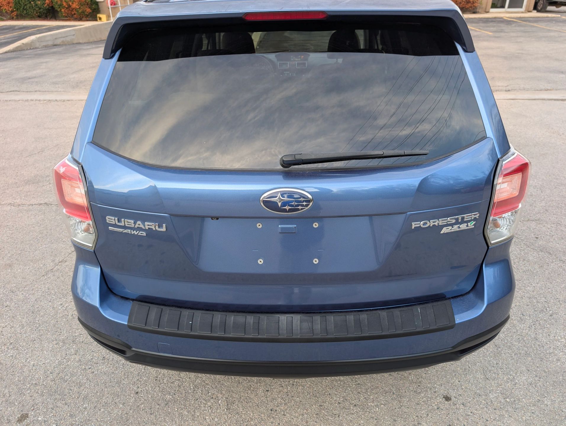 2017 Subaru Forester 2.5I Premium Blue — view 6