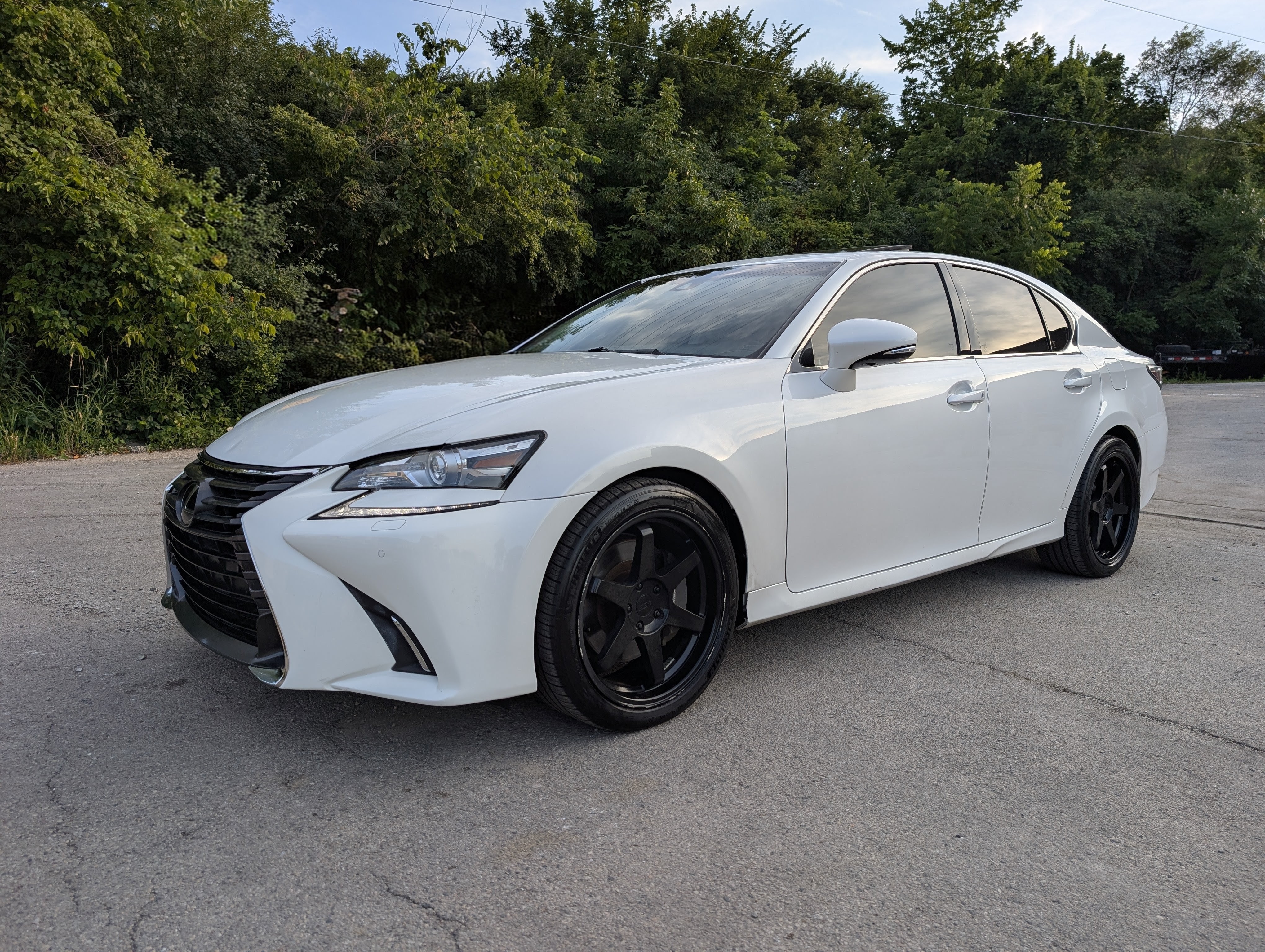 2017 Lexus GS 350 AWD White — view 2
