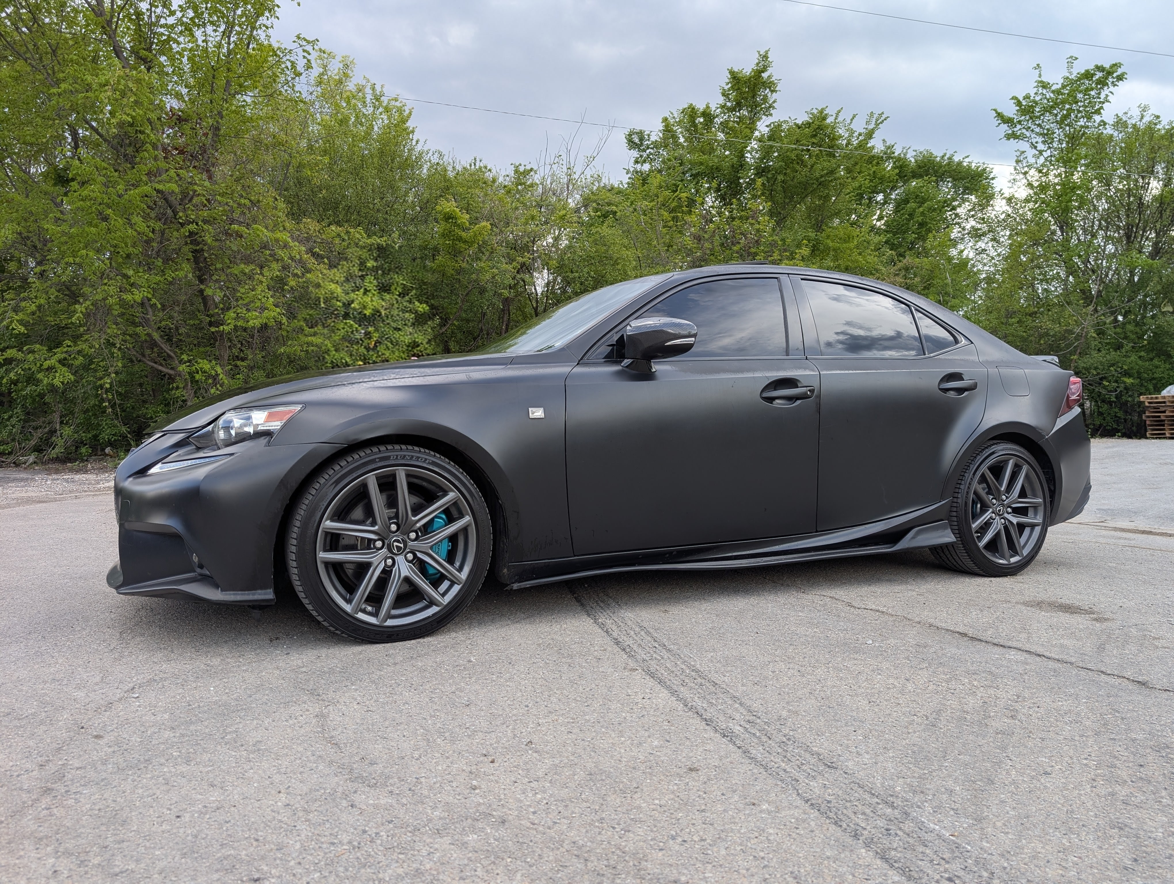 2016 Lexus IS 300 AWD Black — view 2