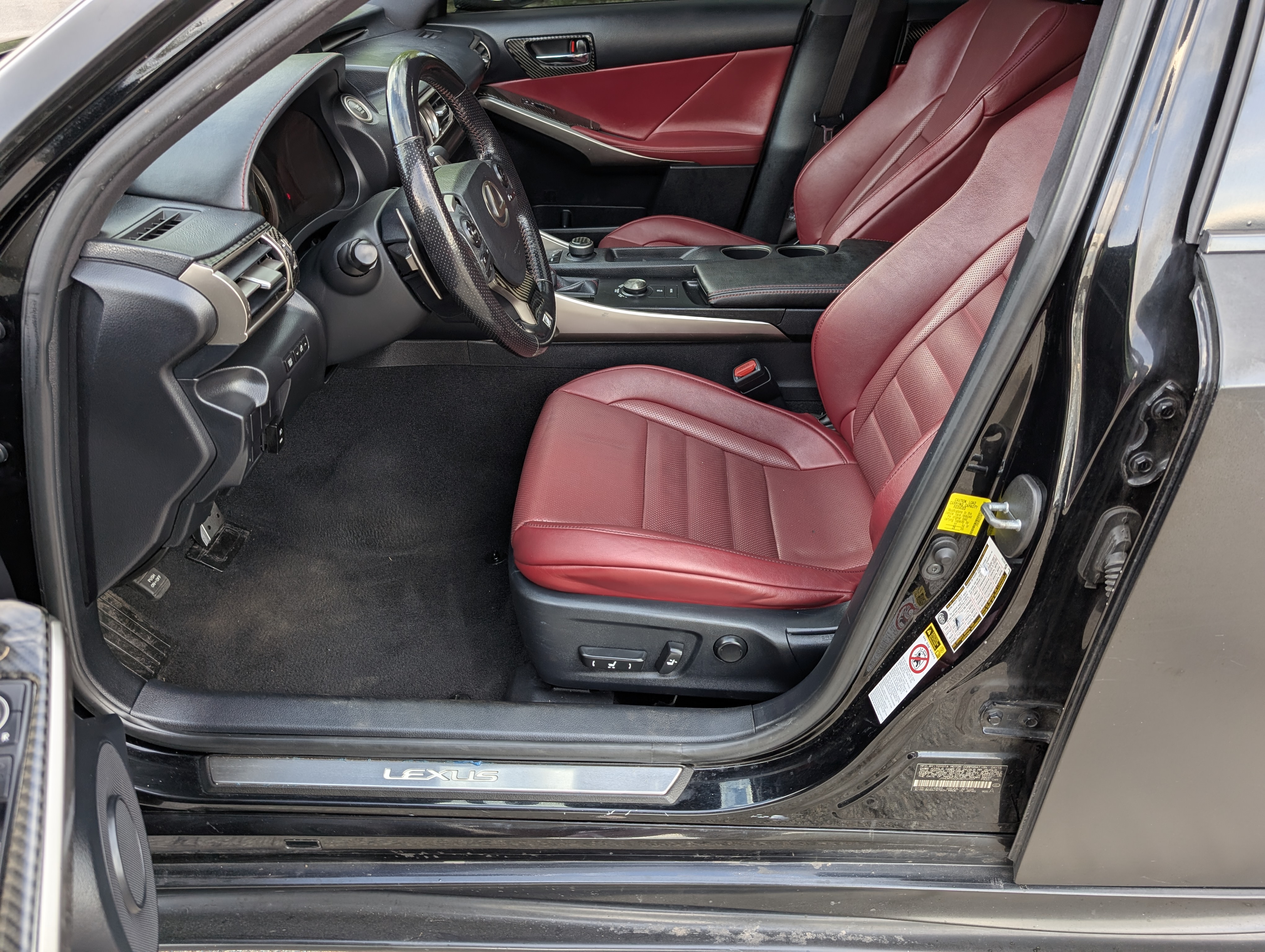 2016 Lexus IS 300 AWD Black — view 13