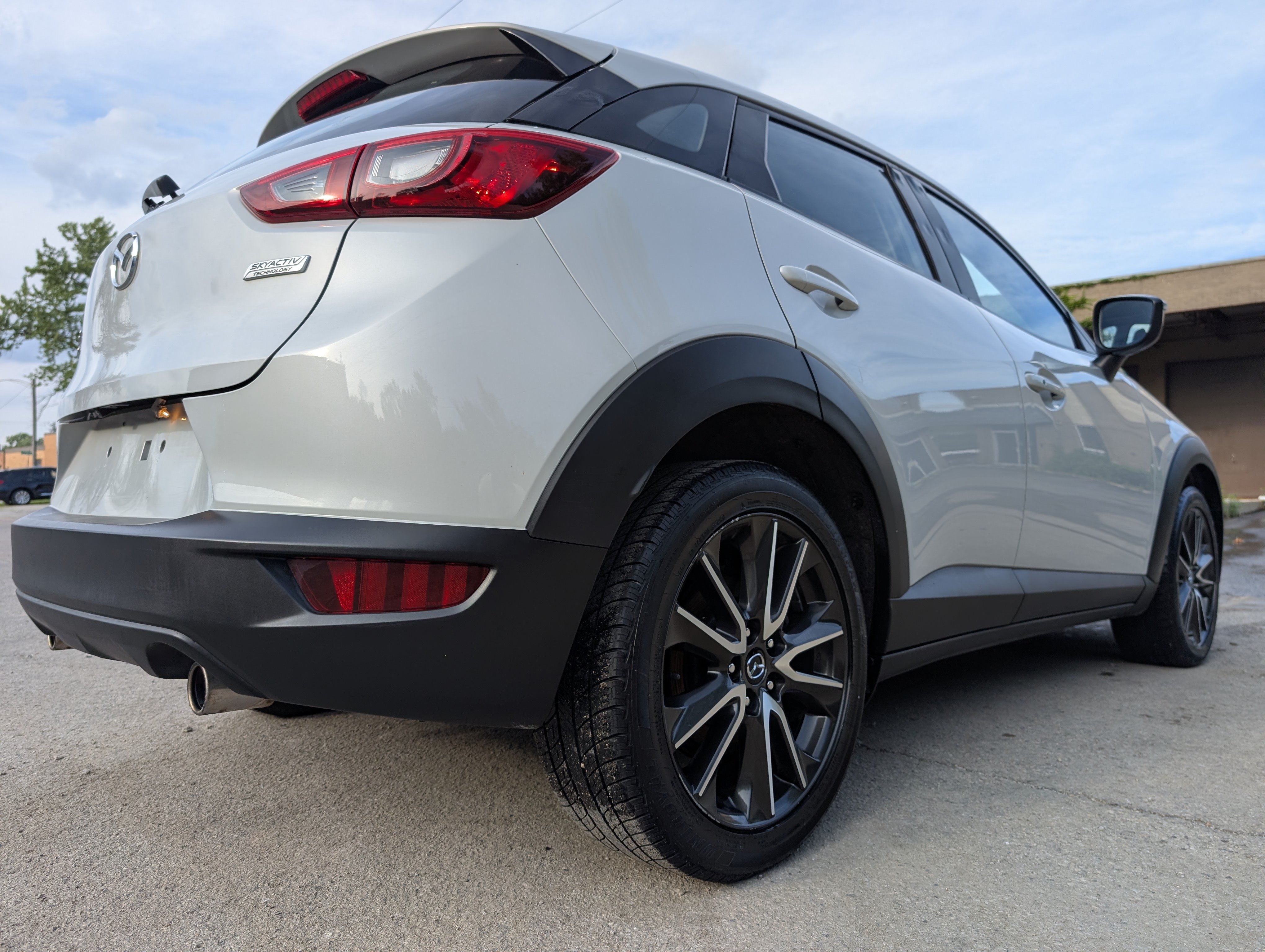 2017 Mazda CX-3 Touring White — view 8