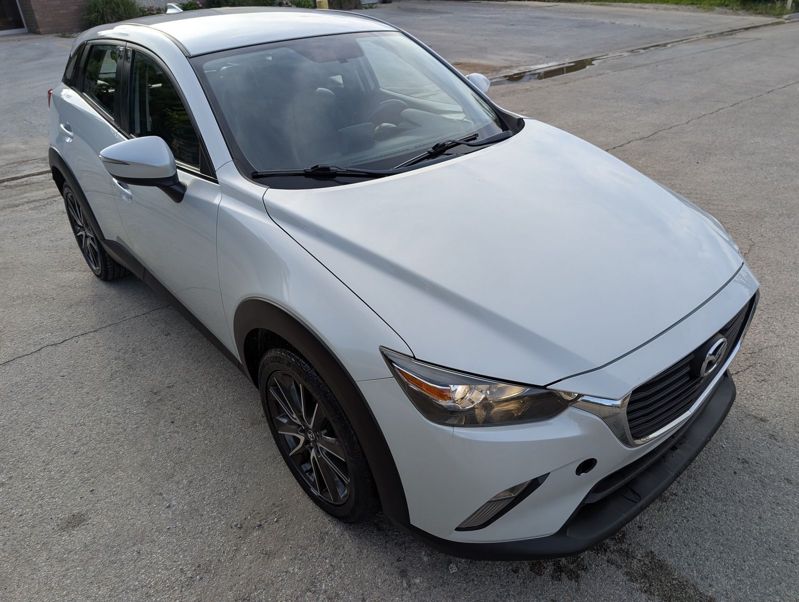 2017 Mazda CX-3 Touring White — view 10