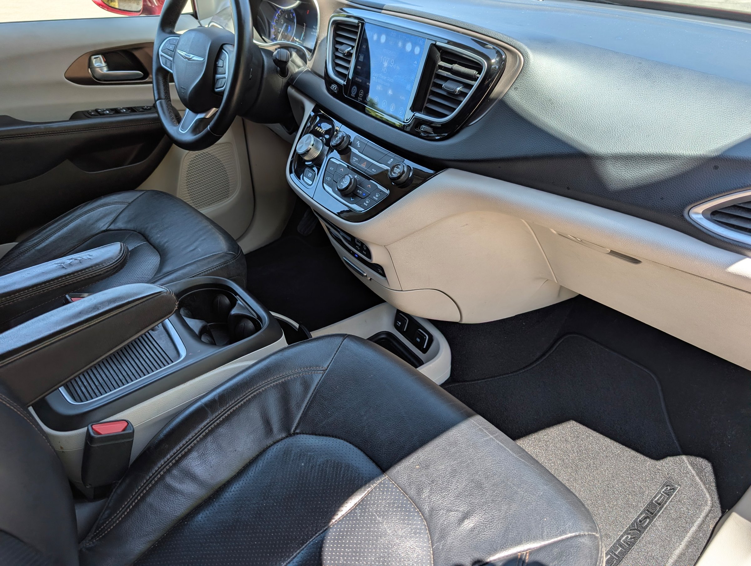 2017 Ford Fusion Platinum Black — view 59