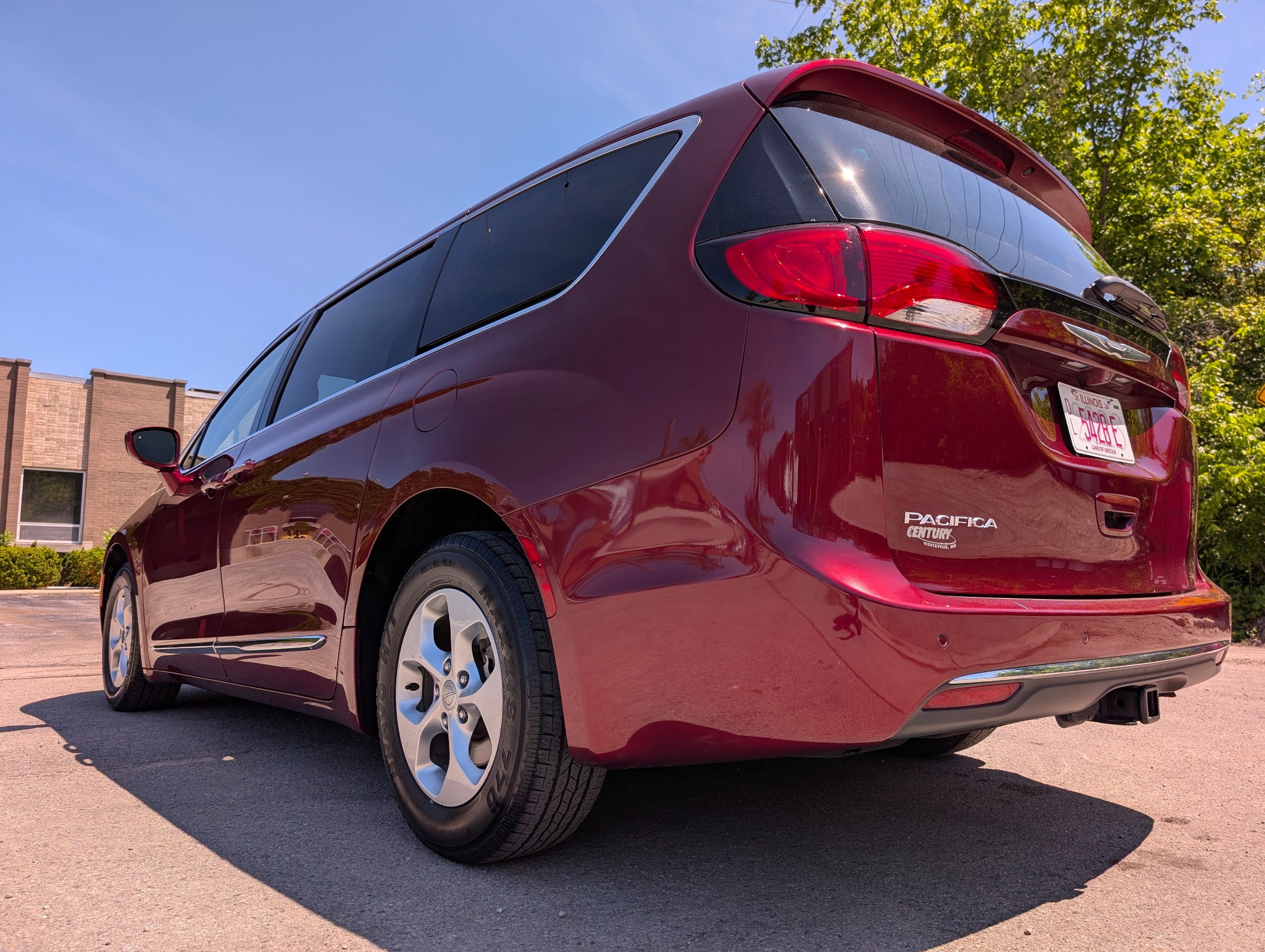 2017 Ford Fusion Platinum Black — view 42