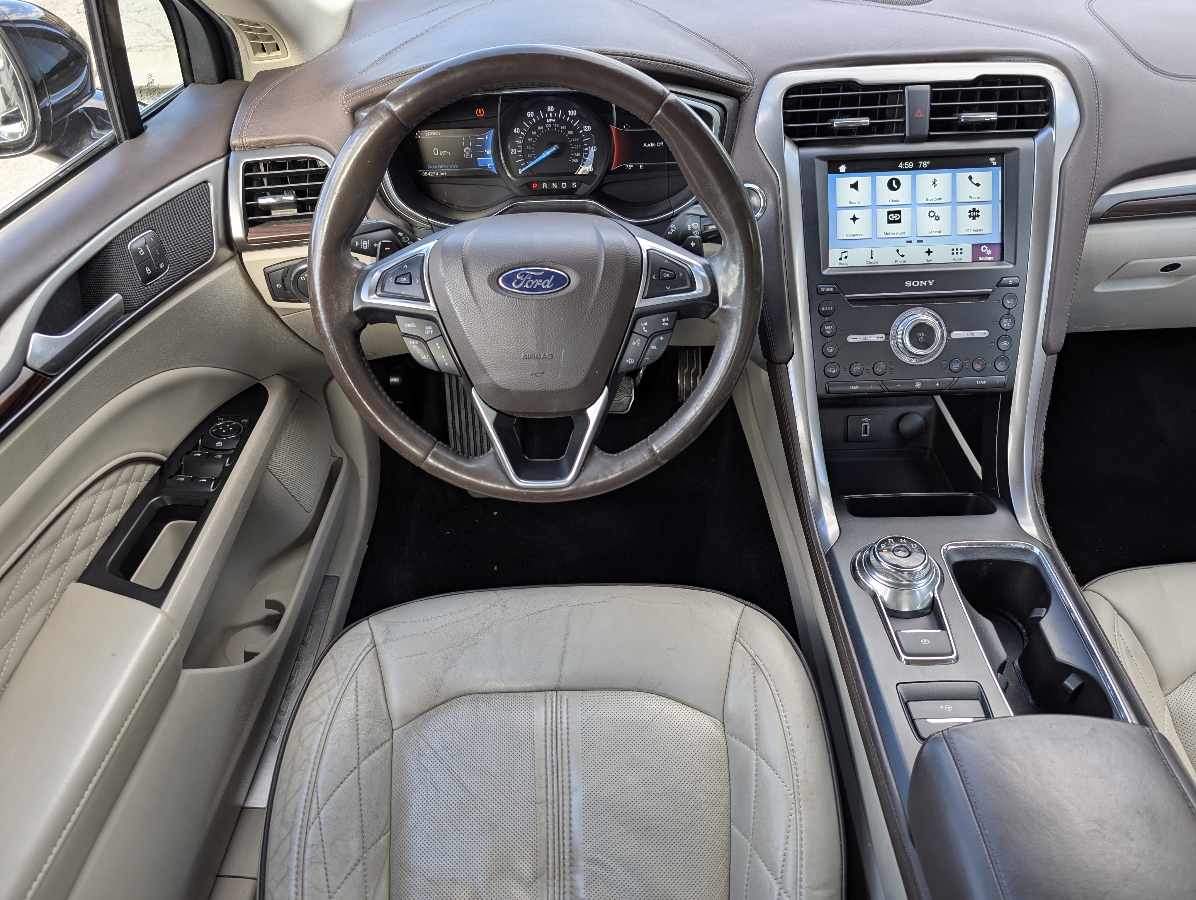 2017 Ford Fusion Platinum Black — view 14